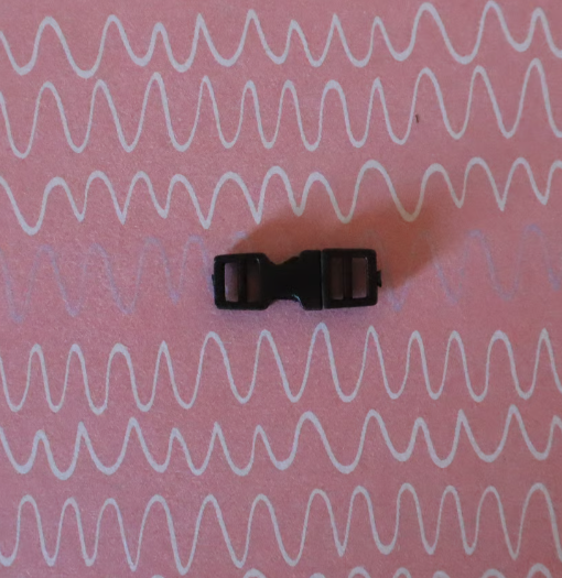 Petites attaches noires pour création