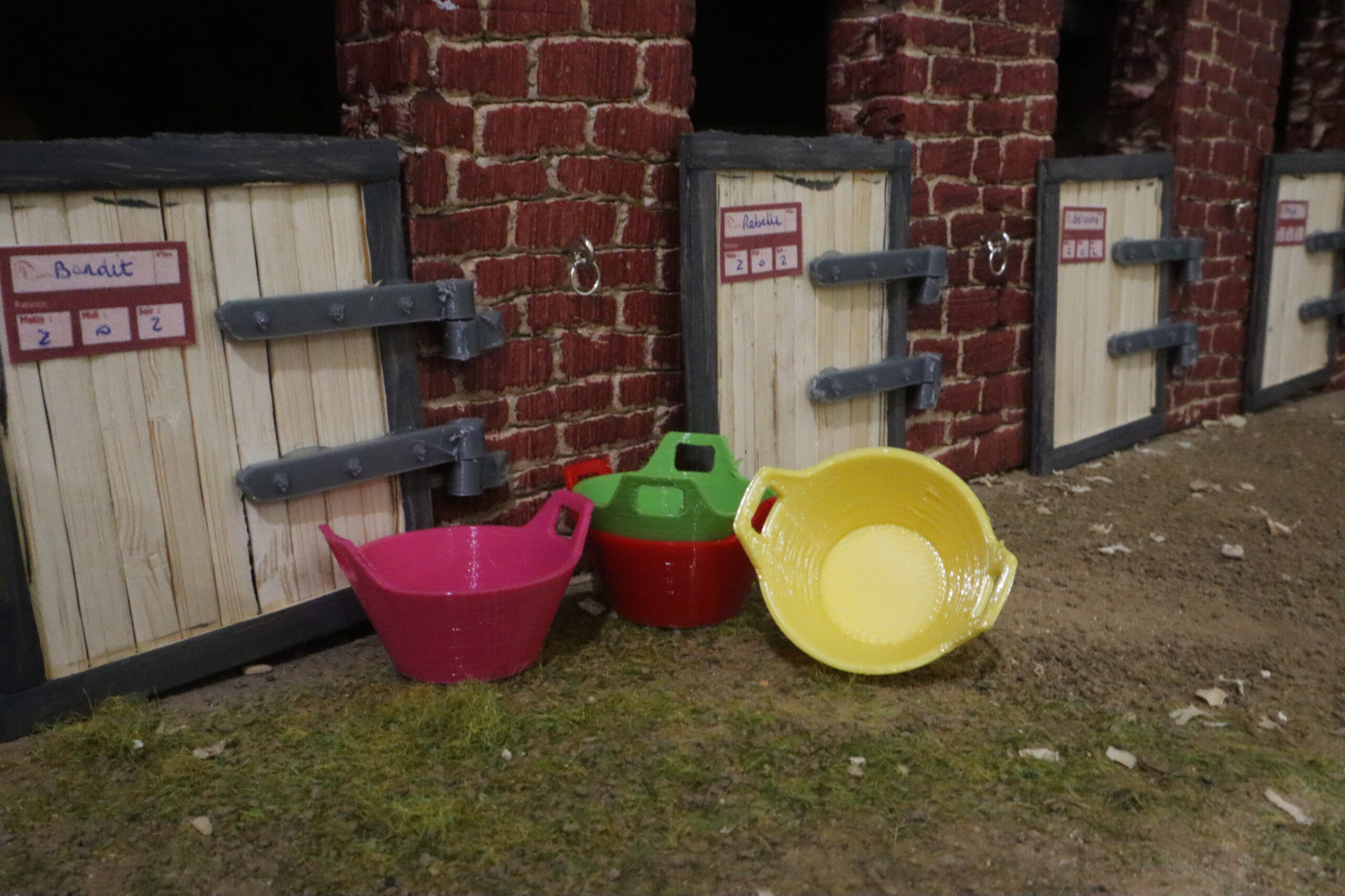 Lot de 4 seaux – Image 3