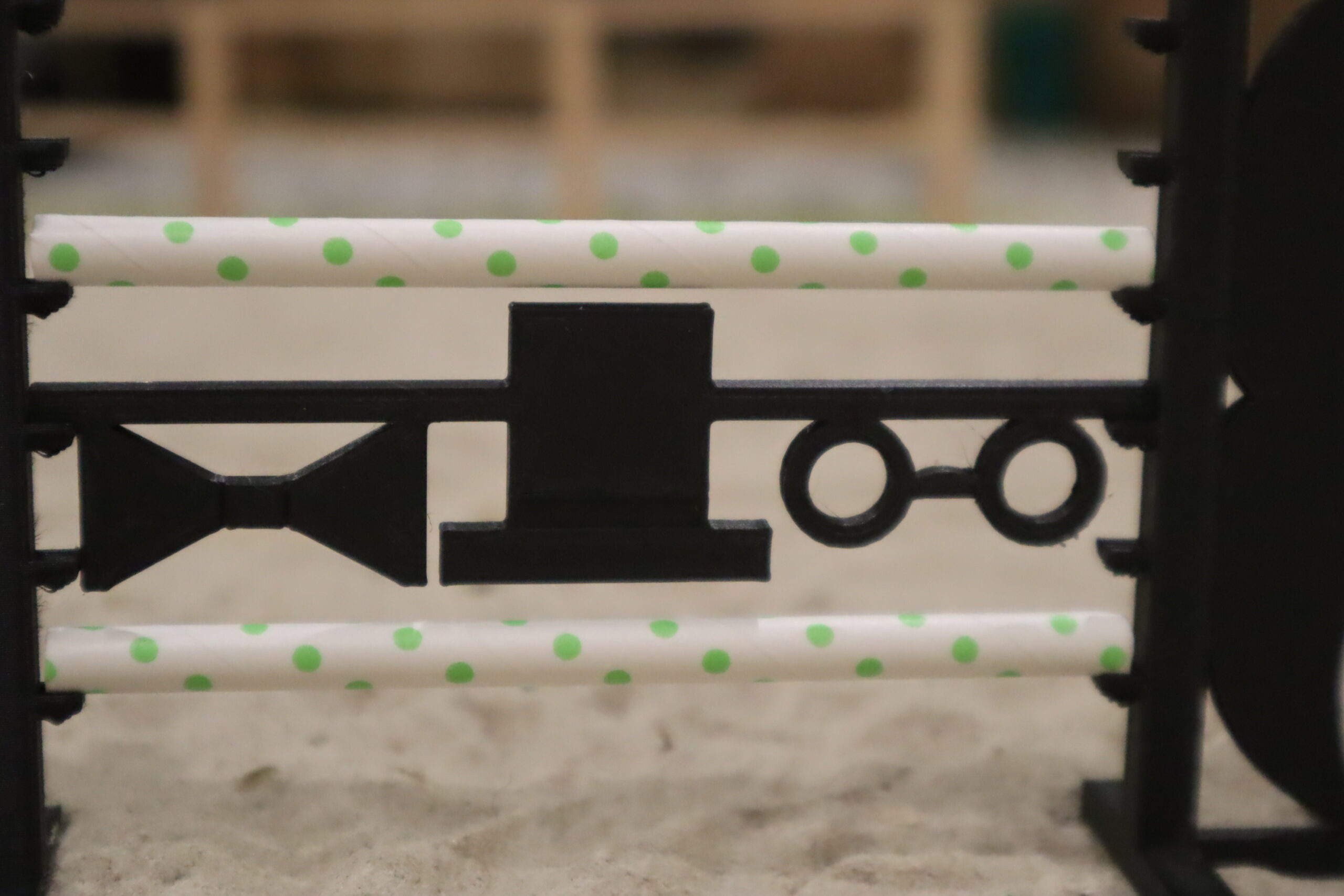 Obstacle moustache noir – Image 3